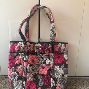 Large Vera Bradley tote